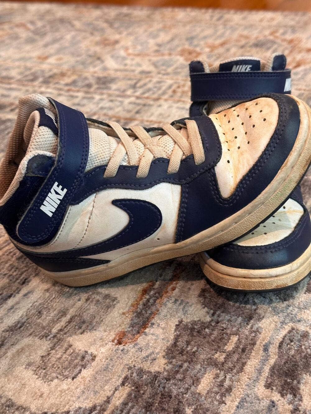 Nike Court Borough Mid 2 Kids Basketball Shoes Navy White Hook Loop Size 13C